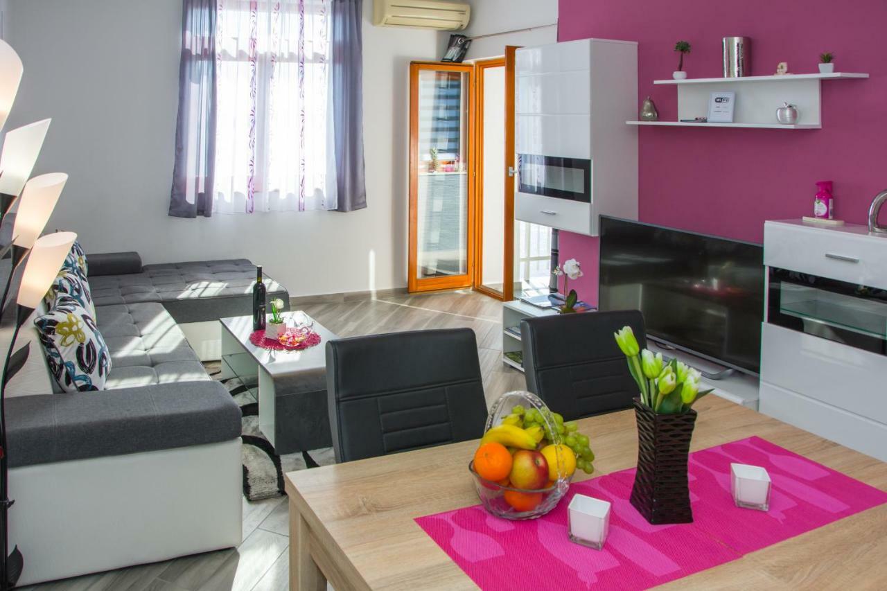 Apartment Klaudio Сень Екстер'єр фото
