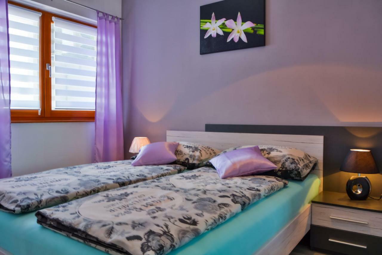 Apartment Klaudio Сень Екстер'єр фото