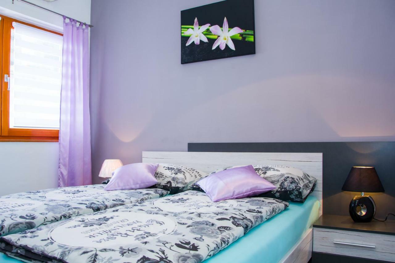 Apartment Klaudio Сень Екстер'єр фото